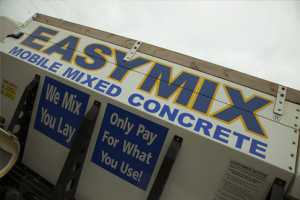 Mobile concrete & screed mixing truck | EasyMix Concrete